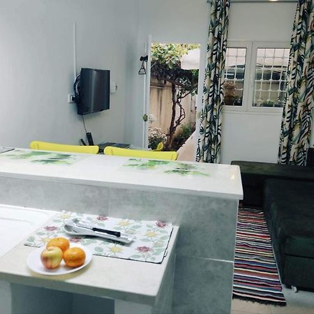 Studio, Cite La Gazelle ,Pas Jafar, Quartier Calme 10 Min De L'Aeroport Pres Du Technopark 外观 照片