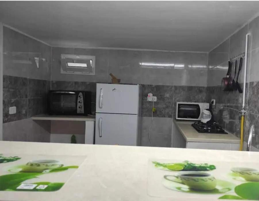 Studio, Cite La Gazelle ,Pas Jafar, Quartier Calme 10 Min De L'Aeroport Pres Du Technopark 外观 照片